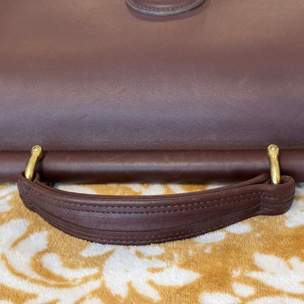 1990's Vintage Coach Willis Bag, Style P-9927, Mahogany - Picture 10 of 16